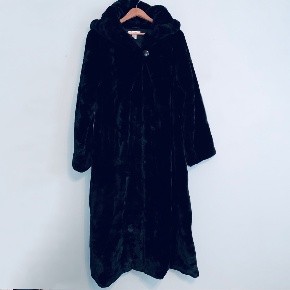 K. Jordan Long Black Faux Fur Hooded Coat Women 1X